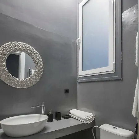 Apartment Center