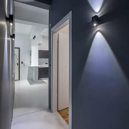 Center شقة سالونيك